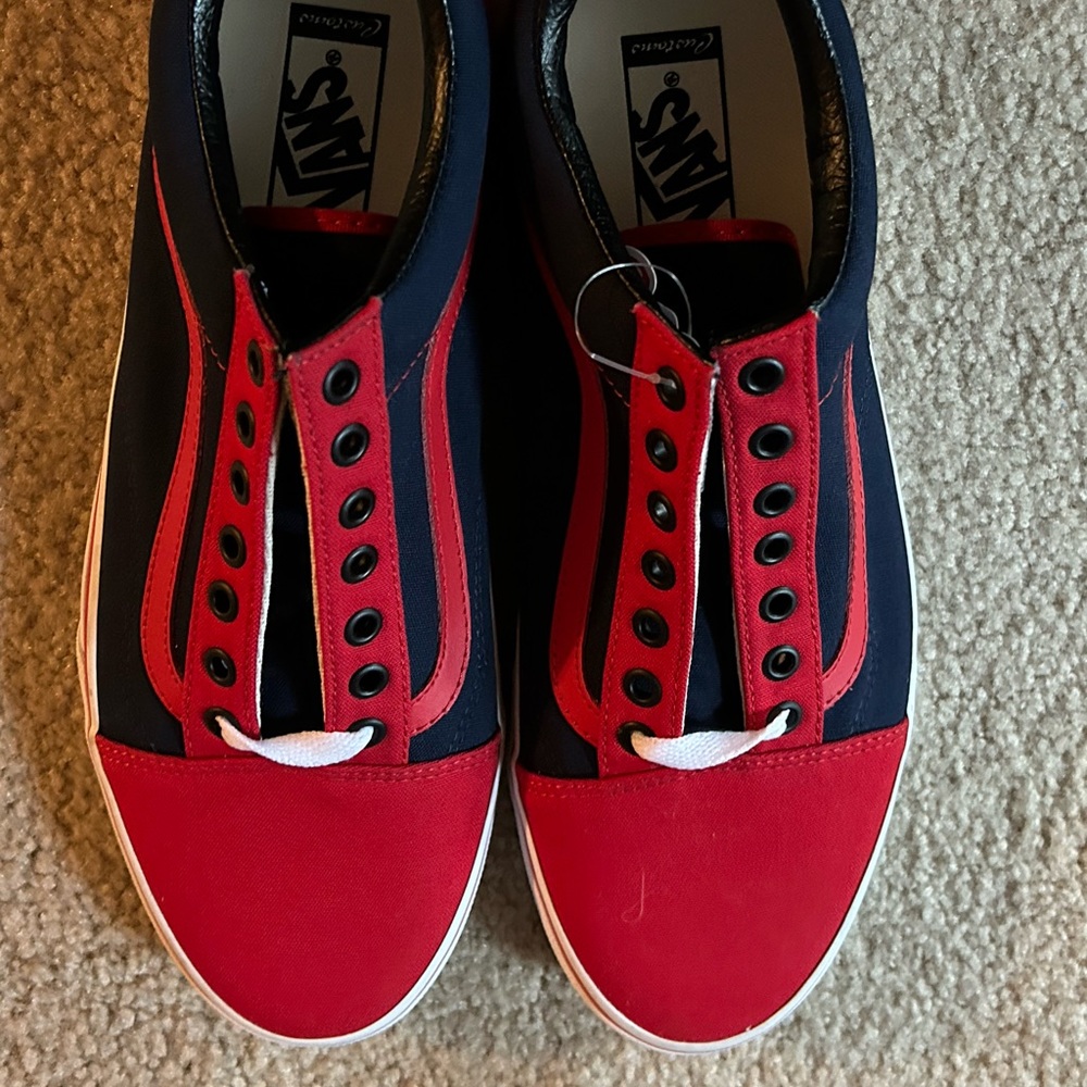 Vans Off The Wall Bader tennis shoes Navy/Red Men’s size 11
